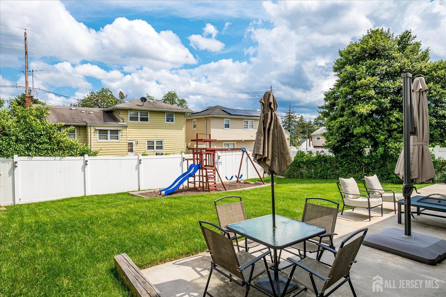 2145 Keller Crescent Union, NJ 07083 - Photo 32 of 34