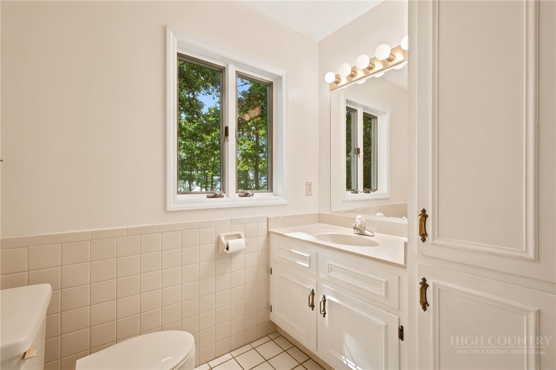 765 Oak Ridge Drive Boone, NC 28607 - Photo 17 of 50 Gallery Image 17