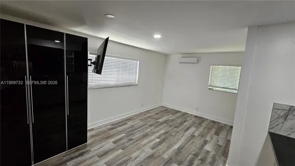 $3,800 | 117 Northwest 11th Avenue, Dania Beach, FL 33004