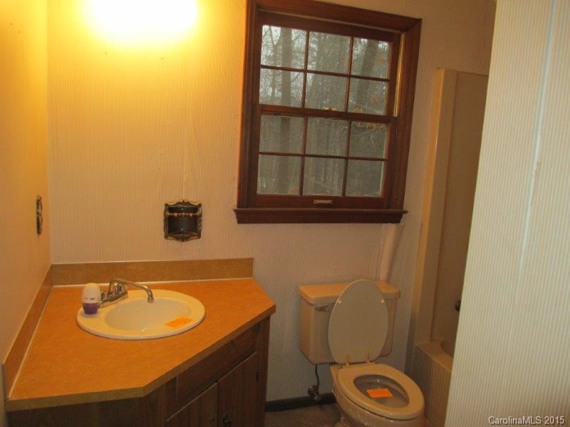 3713 Spring Drive, Unit 3 Midland, NC 28107 - Photo 19 of 24 Gallery Image 19