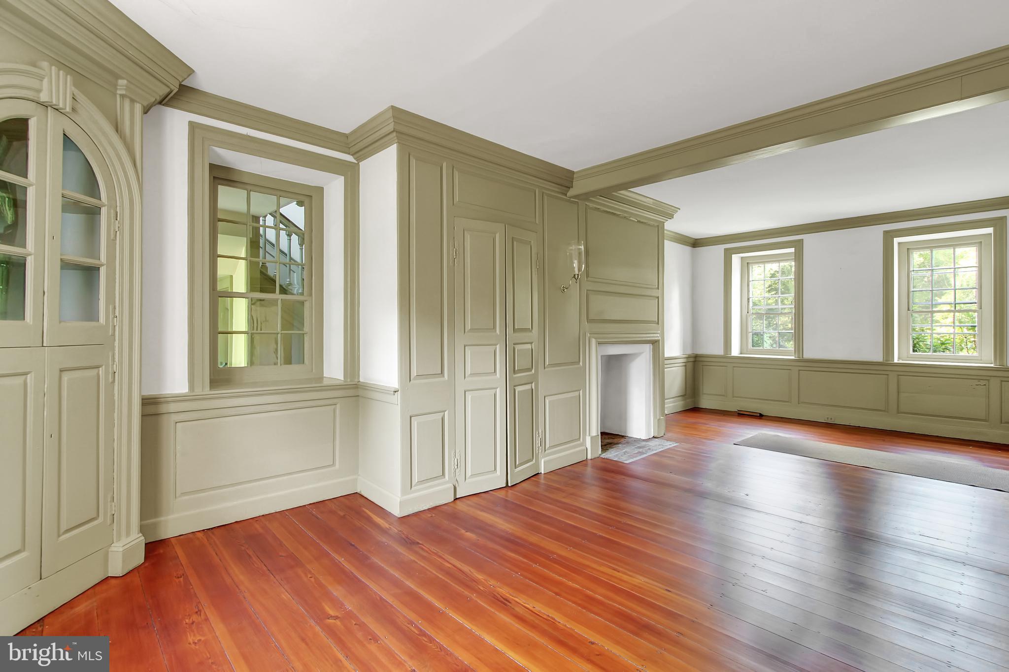 5840 Pheasant Run Road Hellam, PA 17406 - Photo 10 of 80 Center parlor