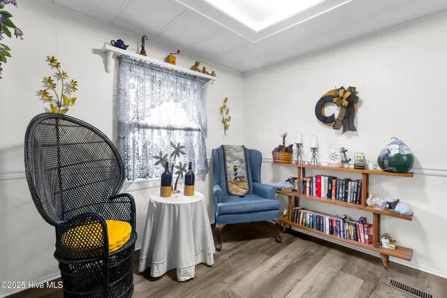 $250,000 | 51 Robin Lane, Oriental, NC 28571