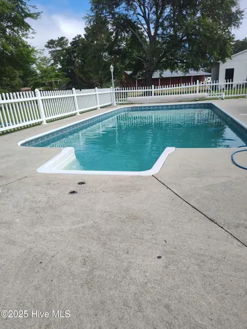 $250,000 | 51 Robin Lane, Oriental, NC 28571