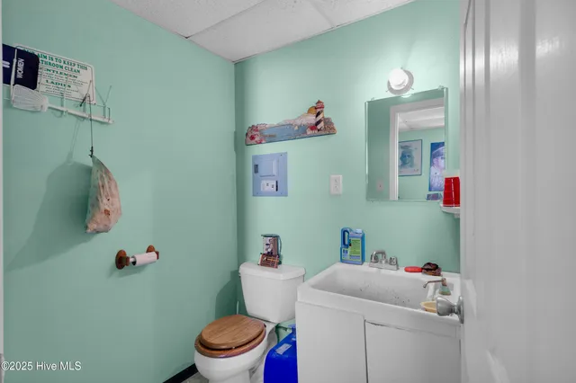 $250,000 | 51 Robin Lane, Oriental, NC 28571