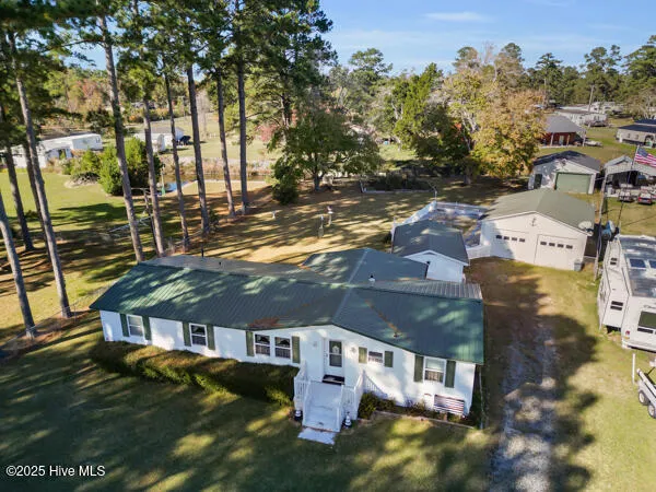 $250,000 | 51 Robin Lane, Oriental, NC 28571