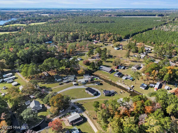 $250,000 | 51 Robin Lane, Oriental, NC 28571