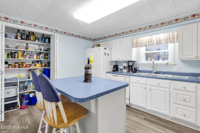 $250,000 | 51 Robin Lane, Oriental, NC 28571