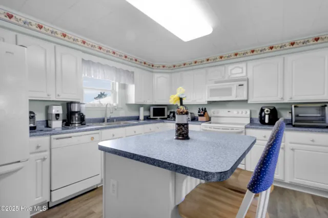 $250,000 | 51 Robin Lane, Oriental, NC 28571