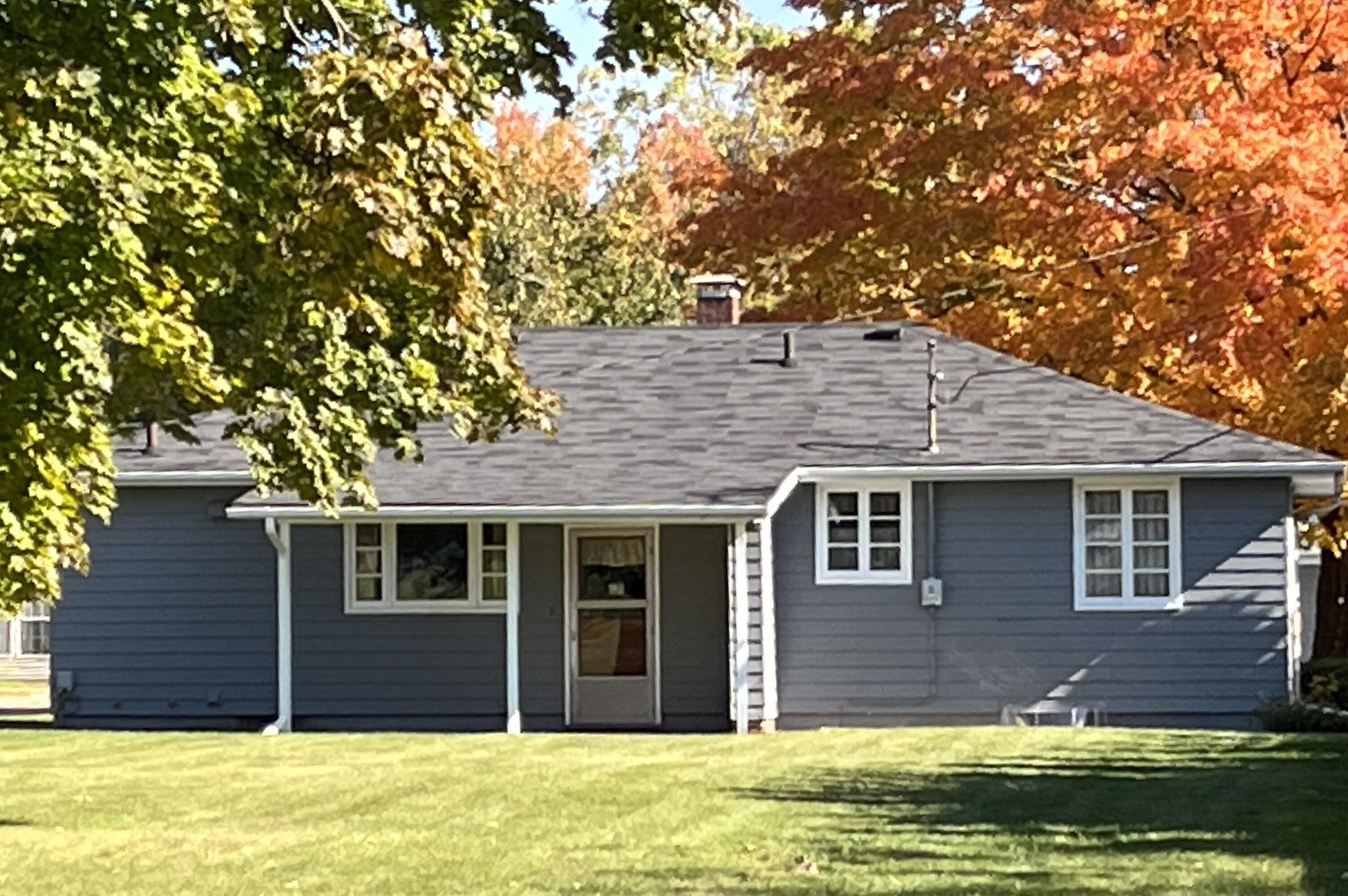 106 North Erie Street Three Rivers, MI 49093 - Photo 19 of 21 IMG_4293