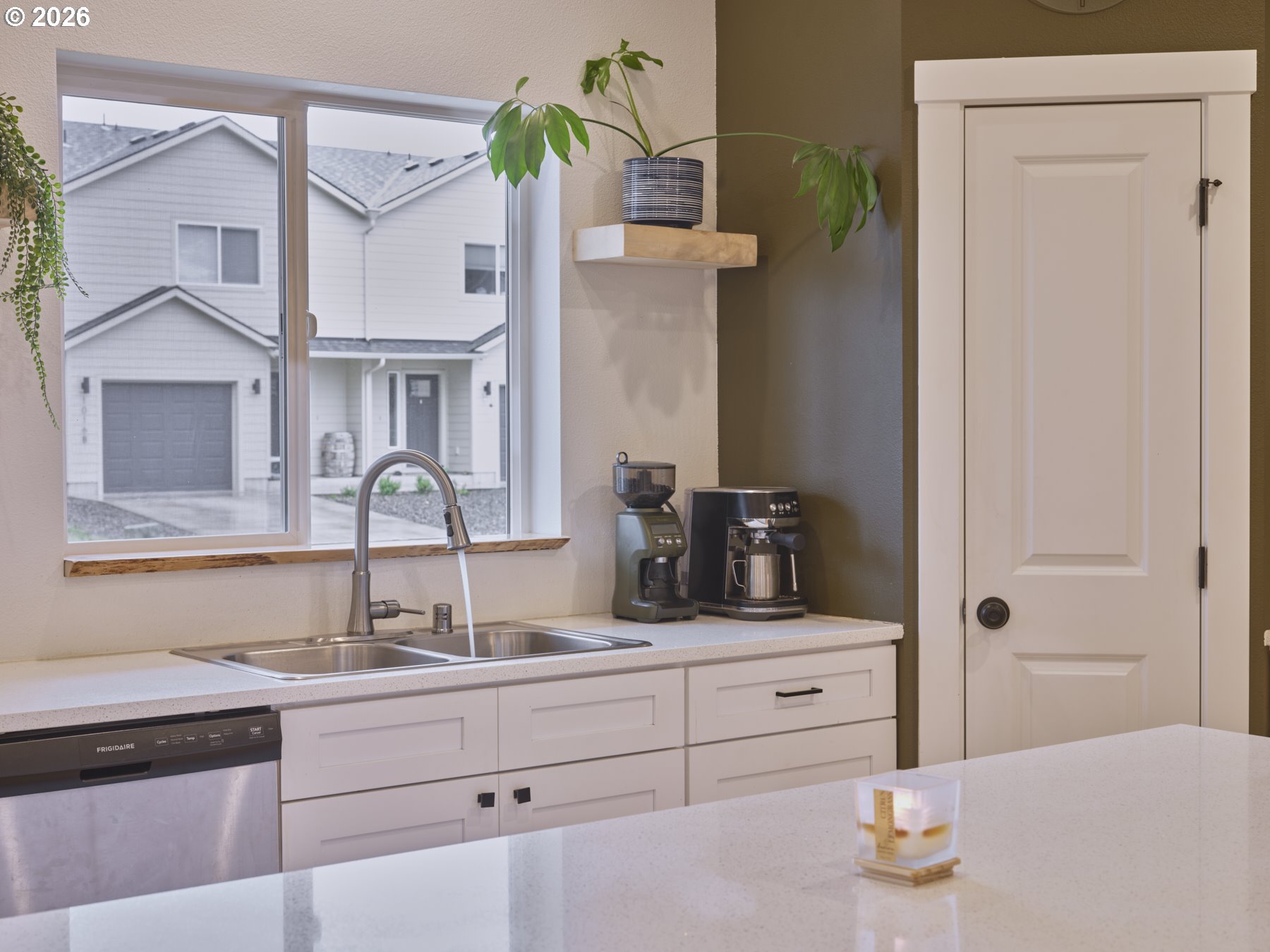 1015 Peach Road Winlock, WA 98596 - Photo 11 of 35 Kitchen