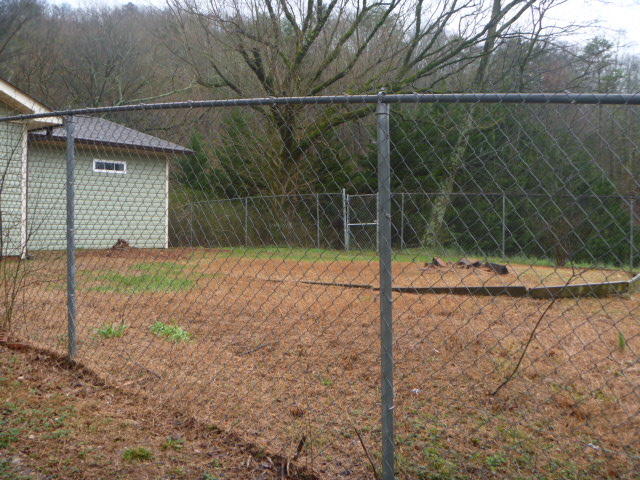 312 Inman Street Ringgold, GA 30736 - Photo 3 of 21 P1060370