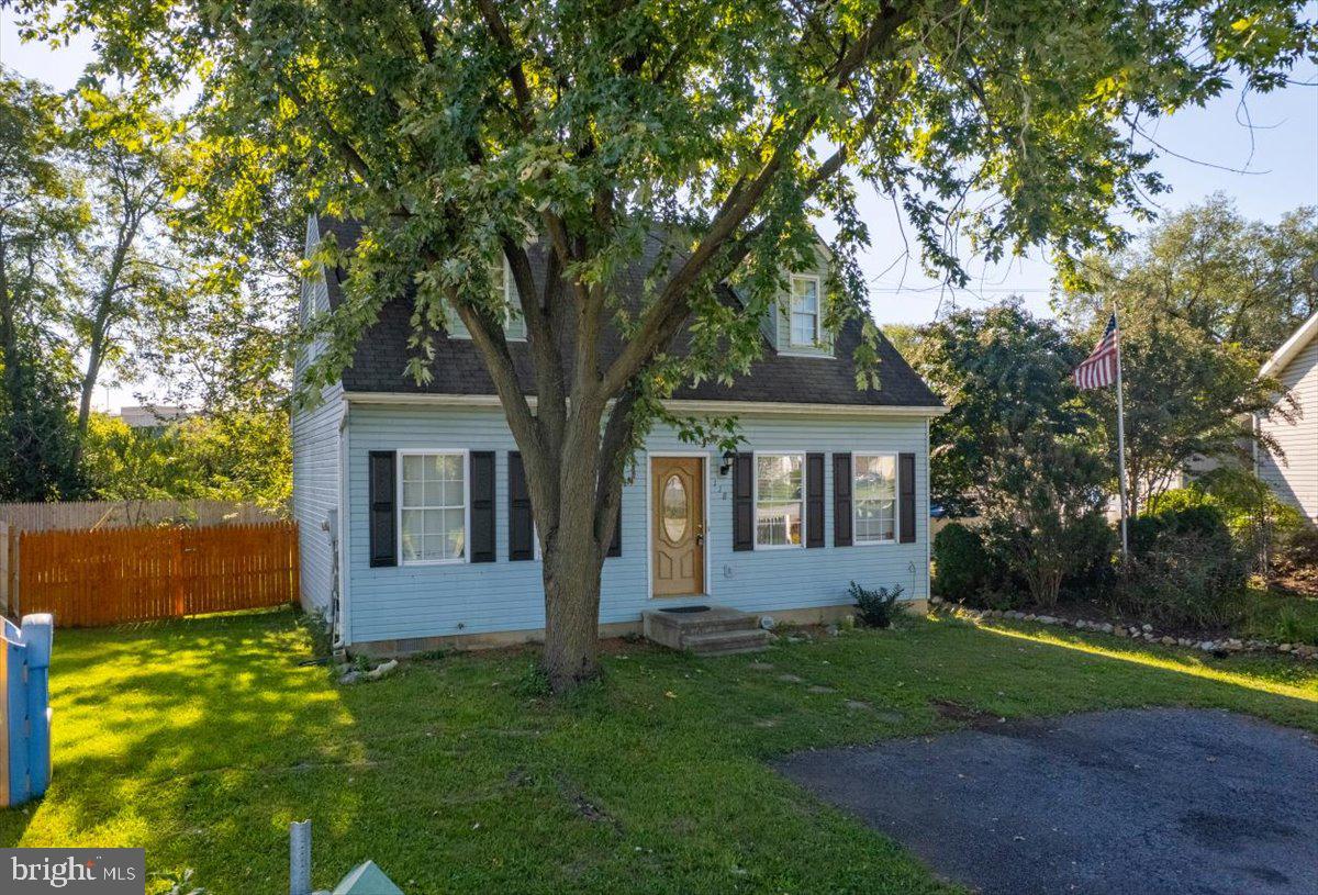 118 Ranson Estates Circle Ranson, WV 25438 - Photo 5 of 34 a front view of house with yard and green space