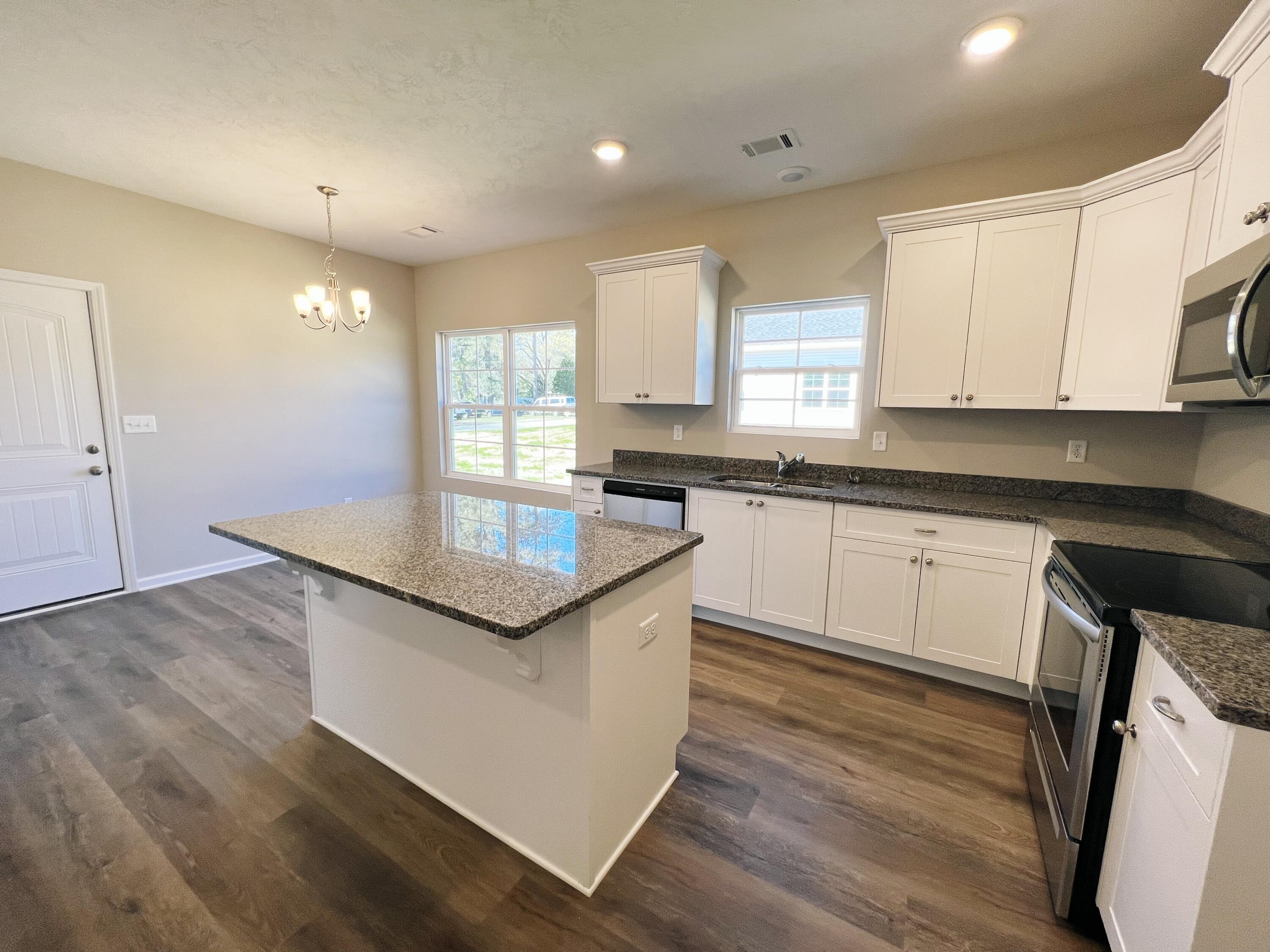 3754 Byrd Road Augusta, GA 30906 - Photo 2 of 20 Kitchen