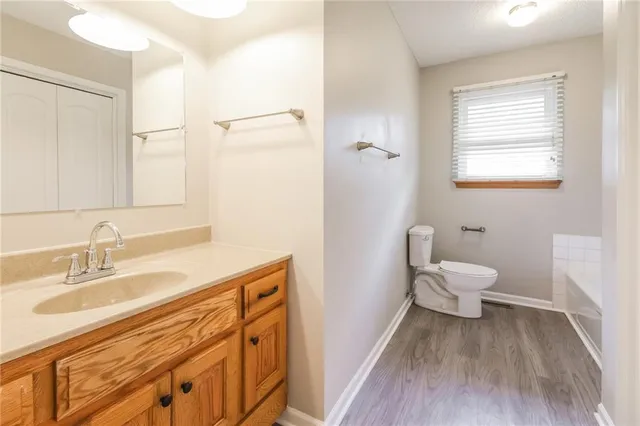 $1,735 | 306 Speck Avenue, Independence, MO 64056