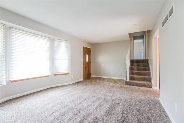 $1,735 | 306 Speck Avenue, Independence, MO 64056