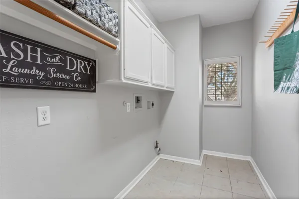 $549,000 | 4011 West Pine Brook Way, Houston, TX 77059