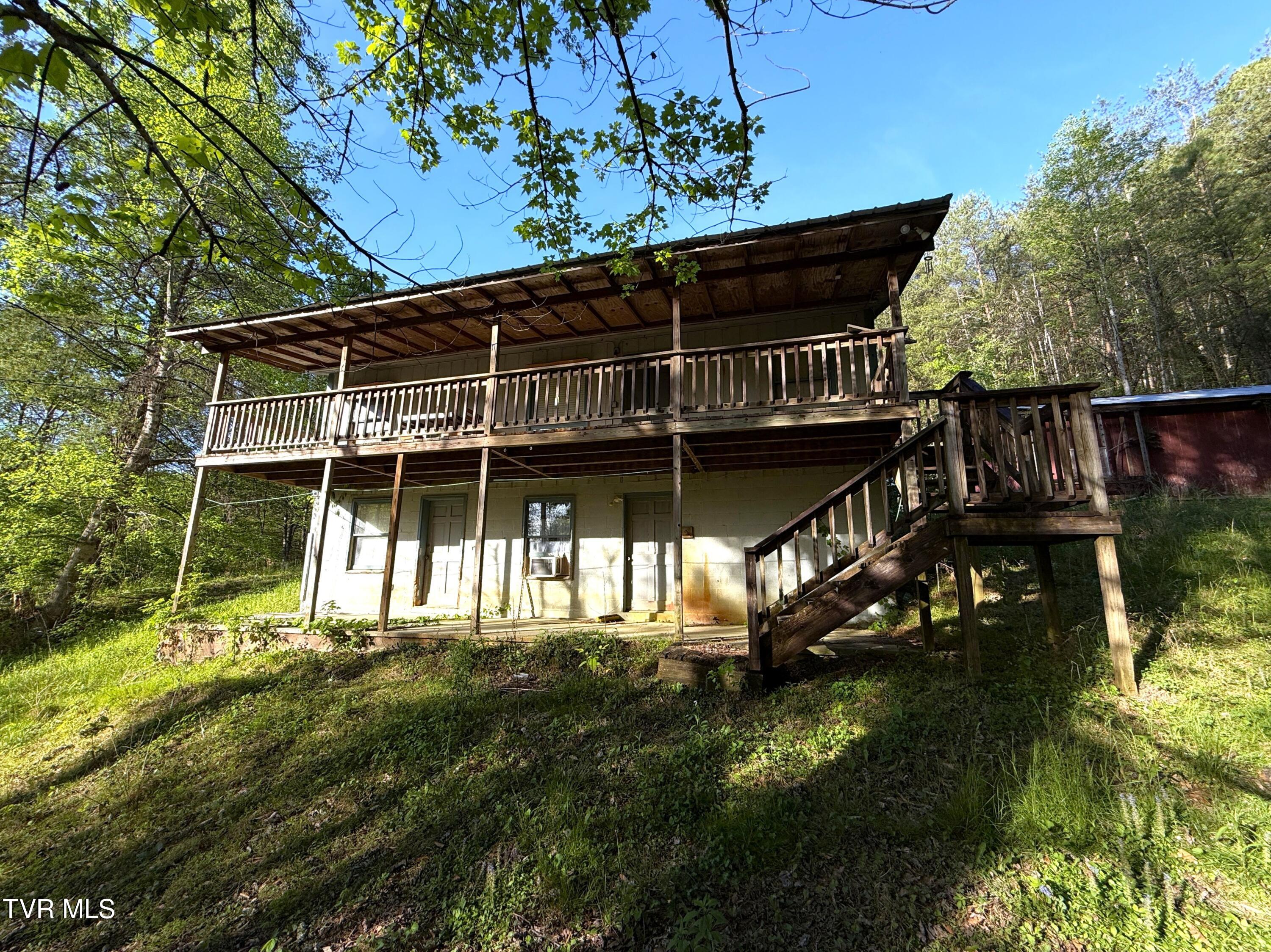 2930 Arch Way Cosby, TN 37722 - Photo 3 of 41 3