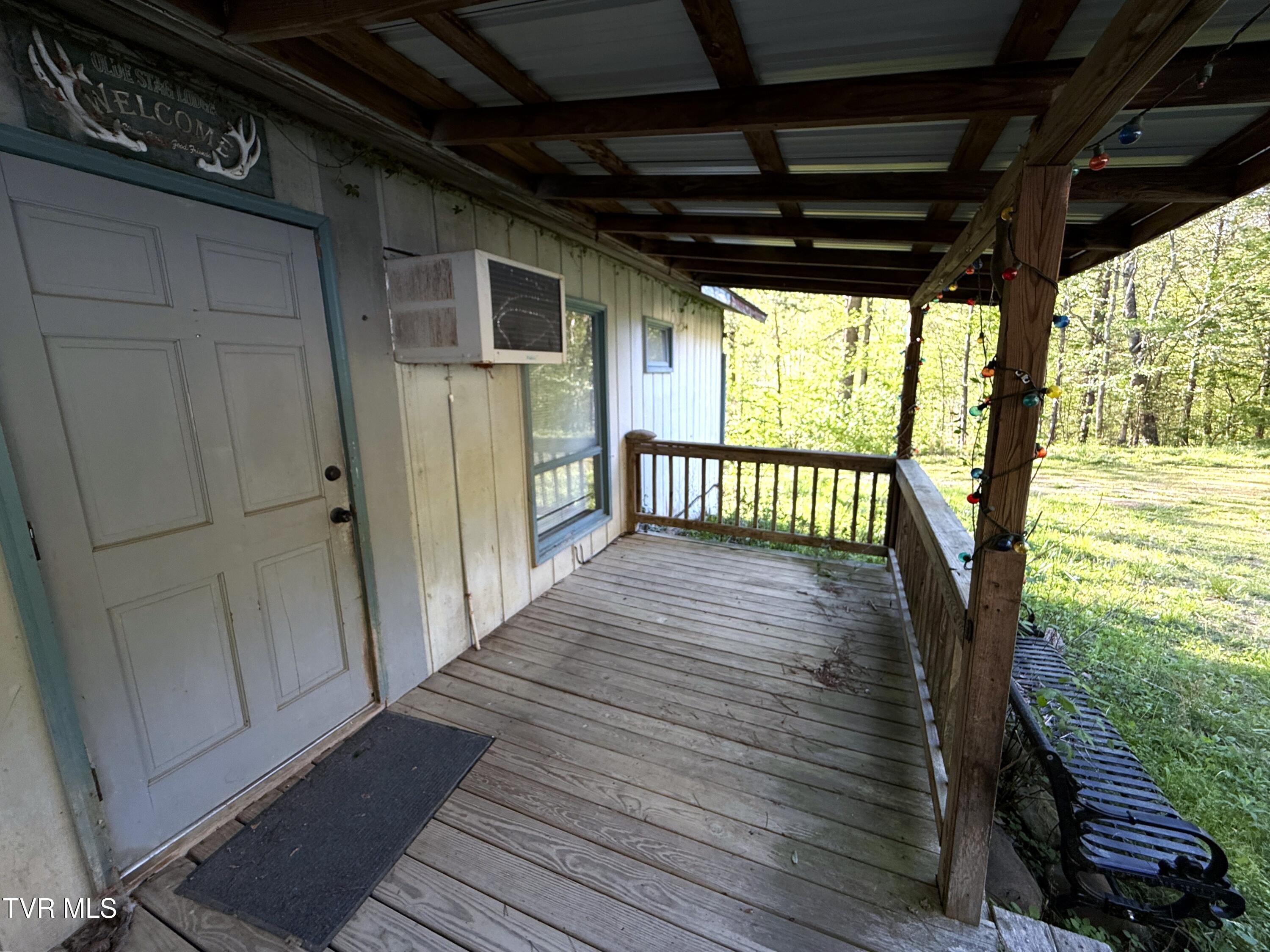 2930 Arch Way Cosby, TN 37722 - Photo 7 of 41 7