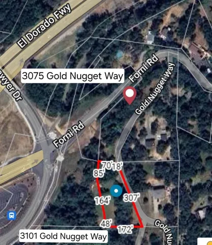 a view of entryway with outdoor area