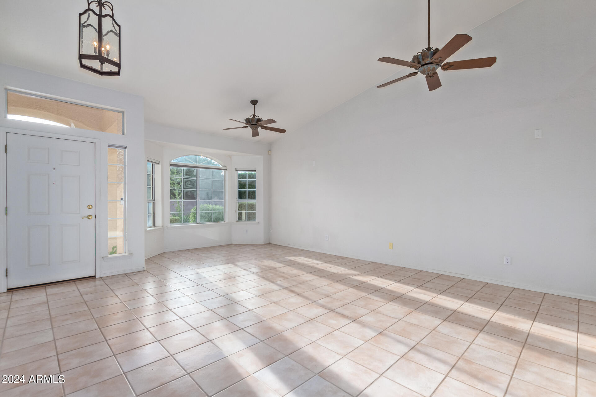 1021 North Alba Mesa, AZ 85213 - Photo 4 of 58 FRONT LIVING ROOM