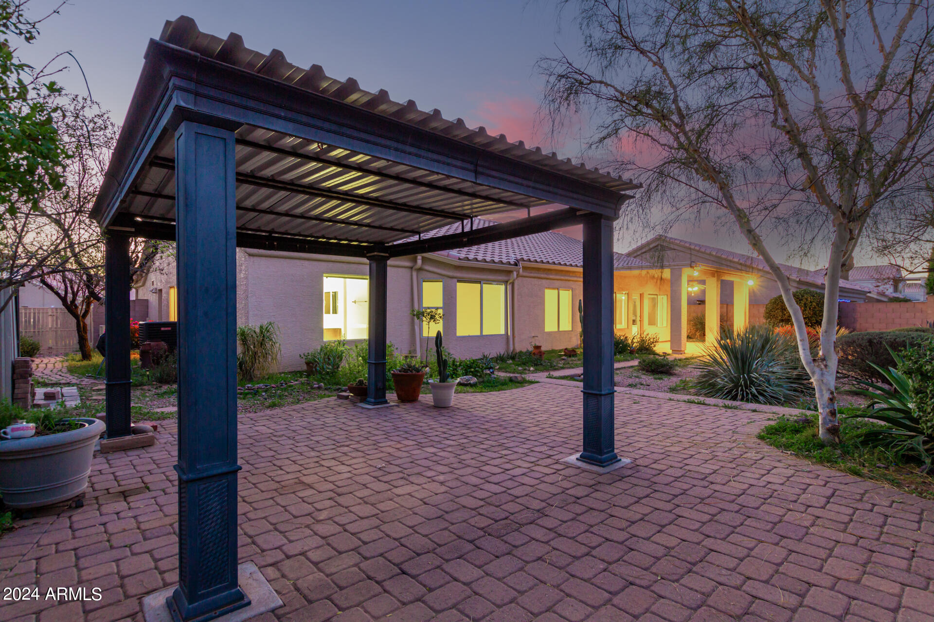 1021 North Alba Mesa, AZ 85213 - Photo 49 of 58 DUSK - 1021 N Alba