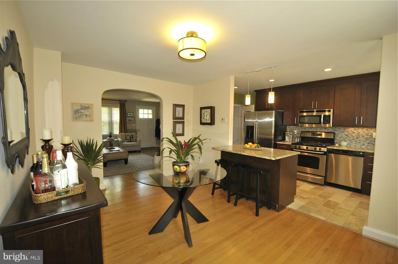 7206 Lanark Road Baltimore, MD 21212 - Photo 6 of 15 Dining Room