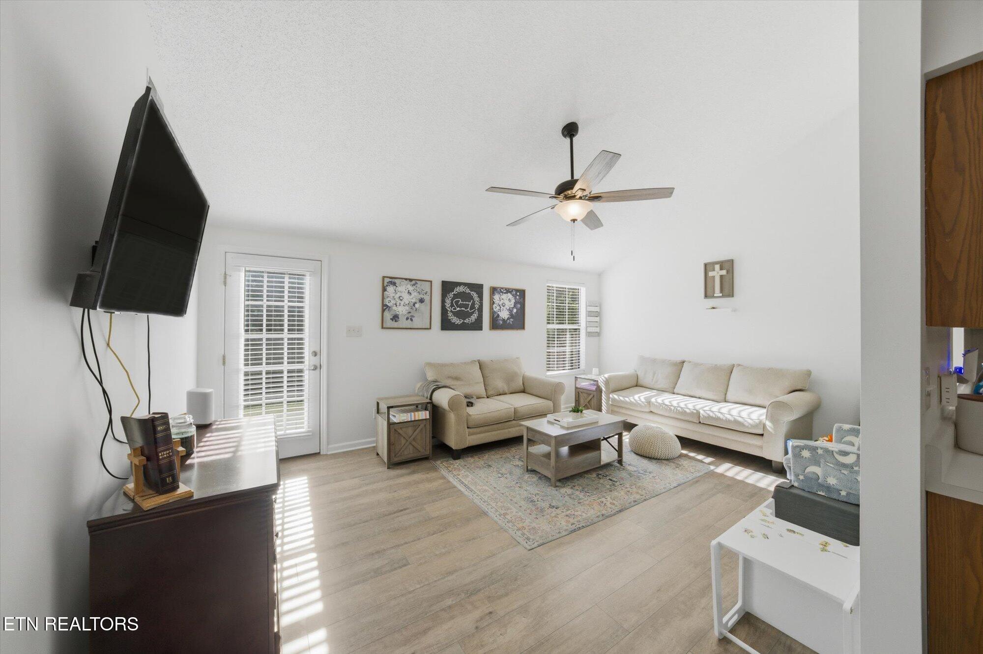 8005 Atmore Way Powell, TN 37849 - Photo 2 of 20 02-8005-Atmore-Way-Powell-TN-2