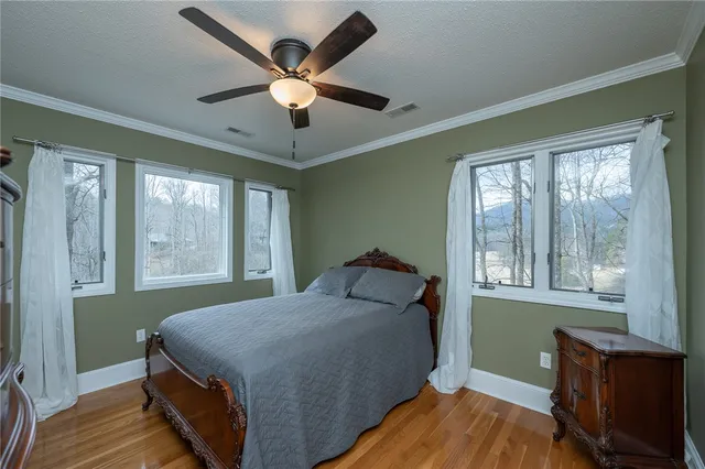 $750,000 | 154 Broken Bow Run, Pickens, SC 29671