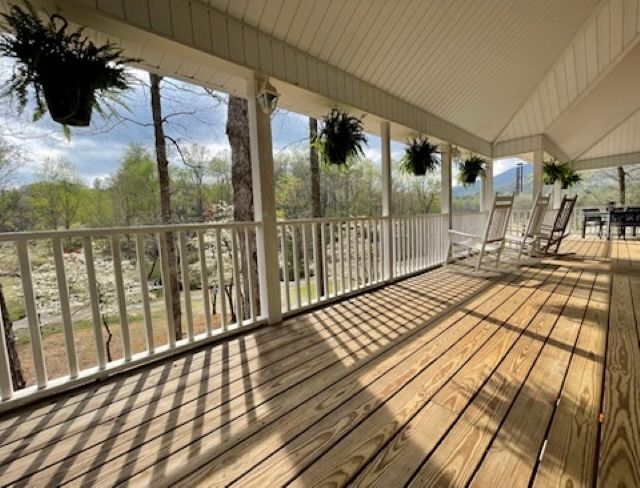 154 Broken Bow Run Pickens, SC 29671 - Photo 4 of 47