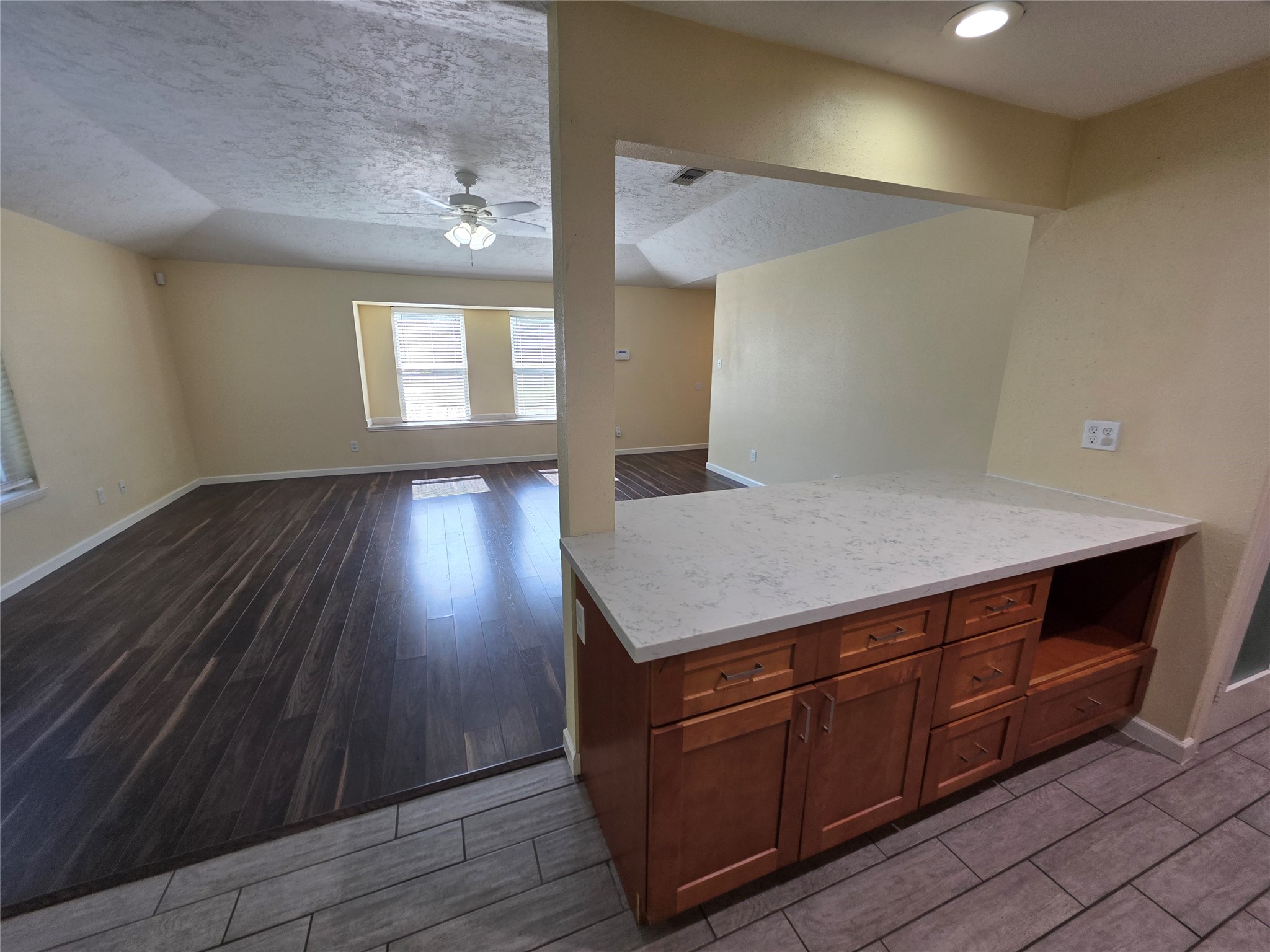21011 Rivershadows Lane Spring, TX 77388 - Photo 4 of 16