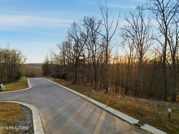 $169,000 | 2399 Old Dogwood Trail, Loudon, TN 37774