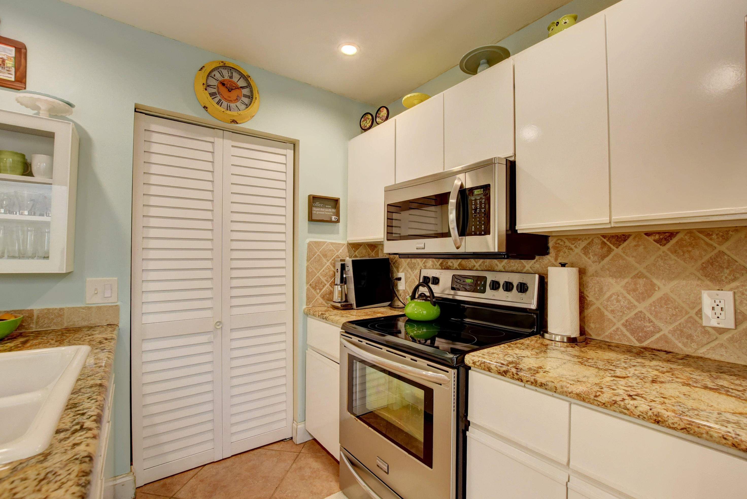 22386 Pineapple Walk Drive Boca Raton, FL 33433 - Photo 11 of 28 EBF_5396And4more