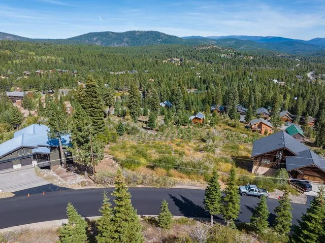 $429,000 | 13489 Ski Slope Way, Truckee, CA 96161