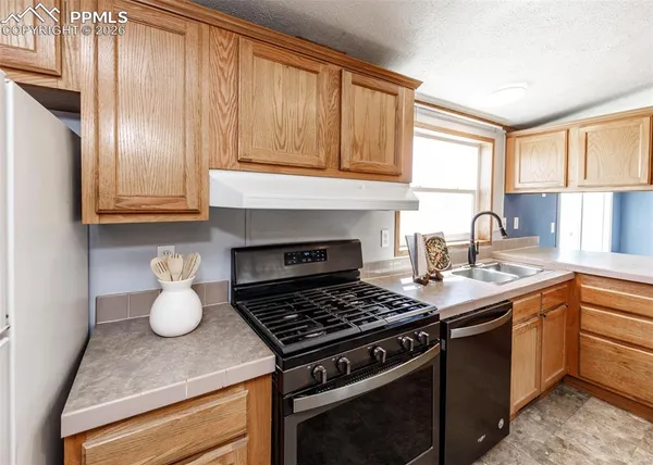 $350,000 | 20625 El Nino Point, Fountain, CO 80817