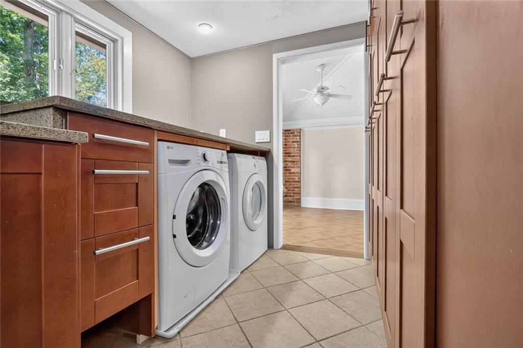 6858 Brandon Mill Road Northwest Sandy Springs, GA 30328 - Photo 23 of 25