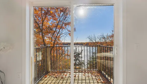 $699,000 | 346 Deer Run Road, Eddyville, KY 42038