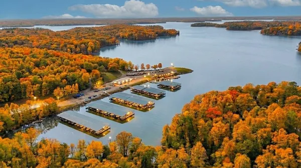 $699,000 | 346 Deer Run Road, Eddyville, KY 42038