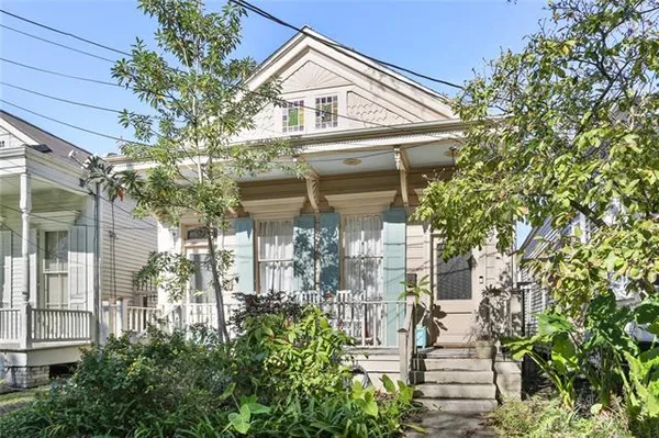 $2,000 | 4909 Dryades Street, New Orleans, LA 70115
