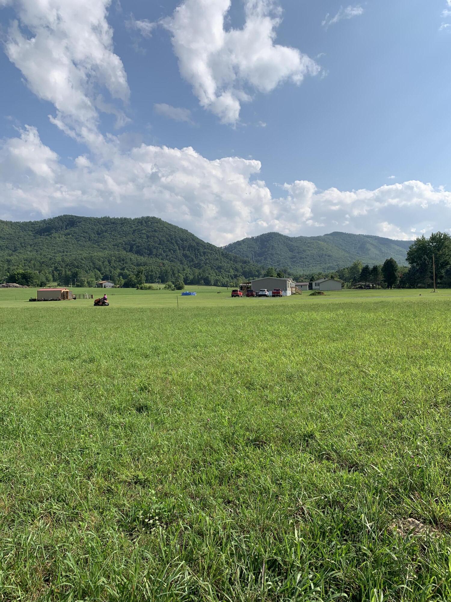 7 Dunham Road, Unit 7 Chuckey, TN 37641 - Photo 2 of 3 Photo Aug 05, 5 06 54 PM