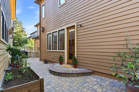 $3,598,000 | 409 Spruce Lane, Palo Alto, CA 94306