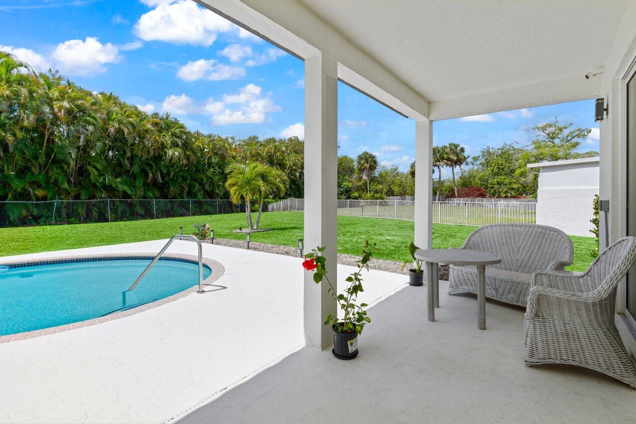 11157 Harbour Springs Circle Boca Raton, FL 33428 - Photo 12 of 68 040-11157HarbourSpringsCircle-BocaRaton-