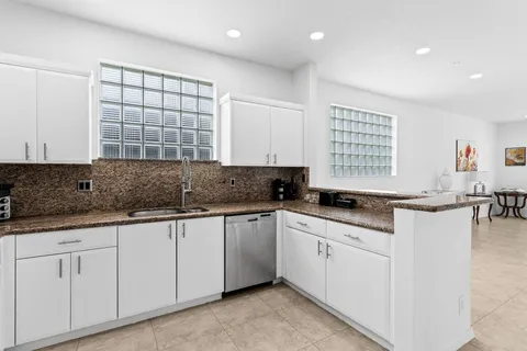 $950,000 | 11157 Harbour Springs Circle, Boca Raton, FL 33428