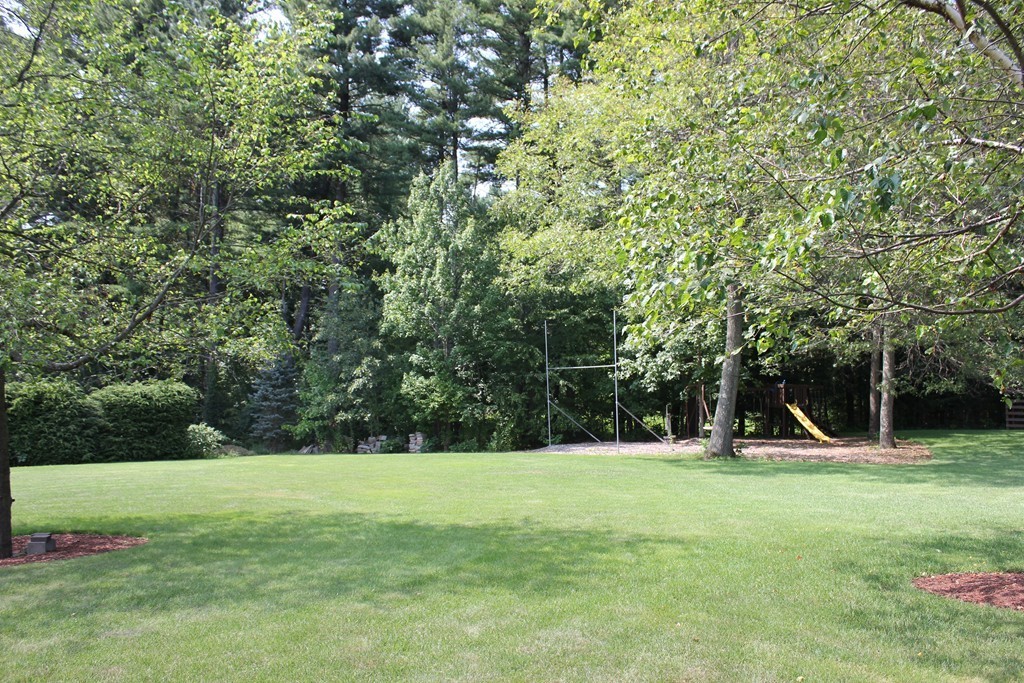 36 Allen Road Berlin, MA 01503 - Photo 23 of 29 Gallery Image 23