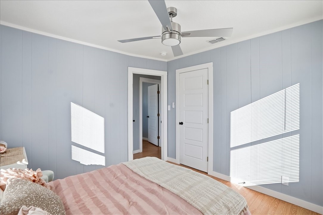 300 Nayer Street Alice, TX 78332 - Photo 15 of 22 a bedroom with a bed and a window