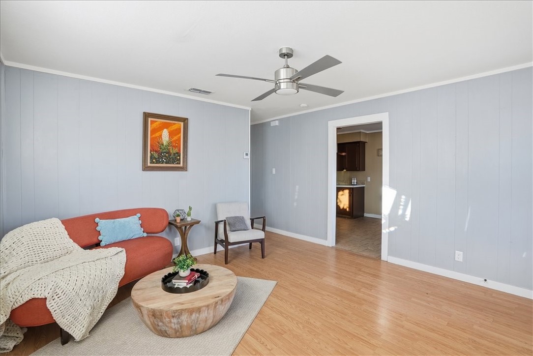 300 Nayer Street Alice, TX 78332 - Photo 5 of 22 a living room with furniture and a wooden floor