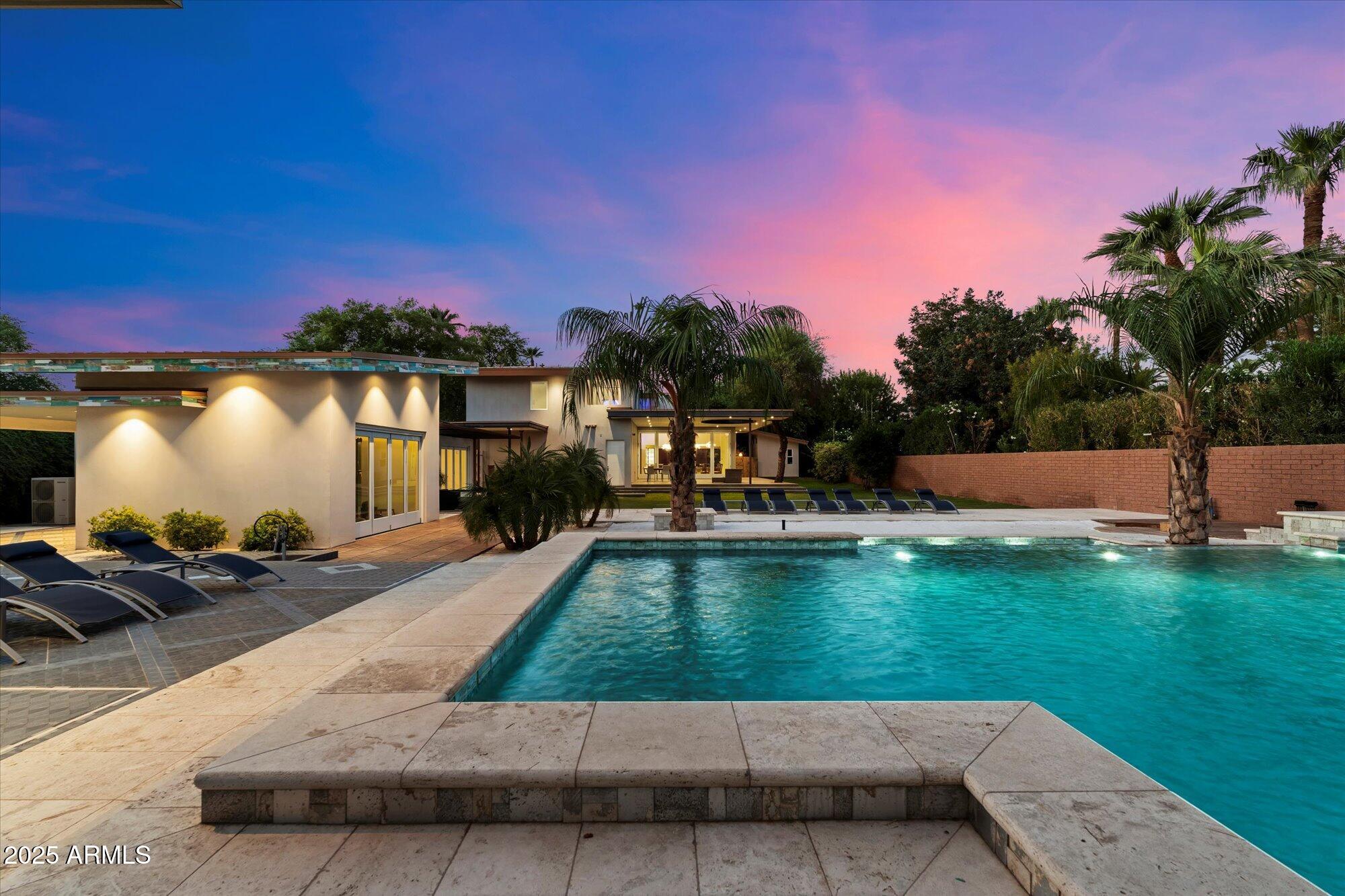 341 East Monte Vista Road Phoenix, AZ 85004 - Photo 65 of 78 092-Pool