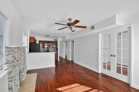 $425,000 | 1011 West Lakewood Road, West Palm Beach, FL 33405