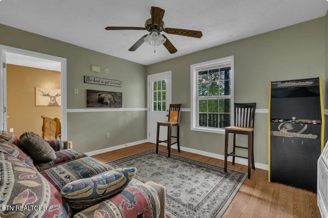 1815 Maranohe Way Sevierville, TN 37862 - Photo 17 of 26 Screenshot 2025-11-21 at 11-49-06 Red Oa