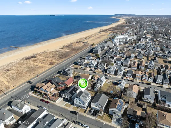 $650,000 | 8 Oceanview Avenue, Keansburg, NJ 07734