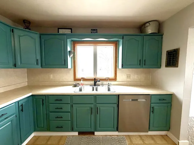 $274,900 | N940 Twin Grove Road, Juda, WI 53550